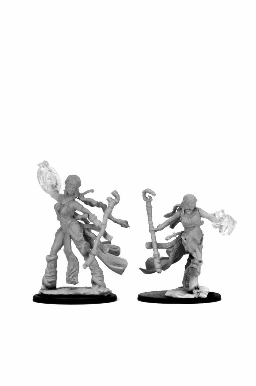 Pathfinder Battles Deep Cuts Unpainted Miniatures: Human Female Sorcererer