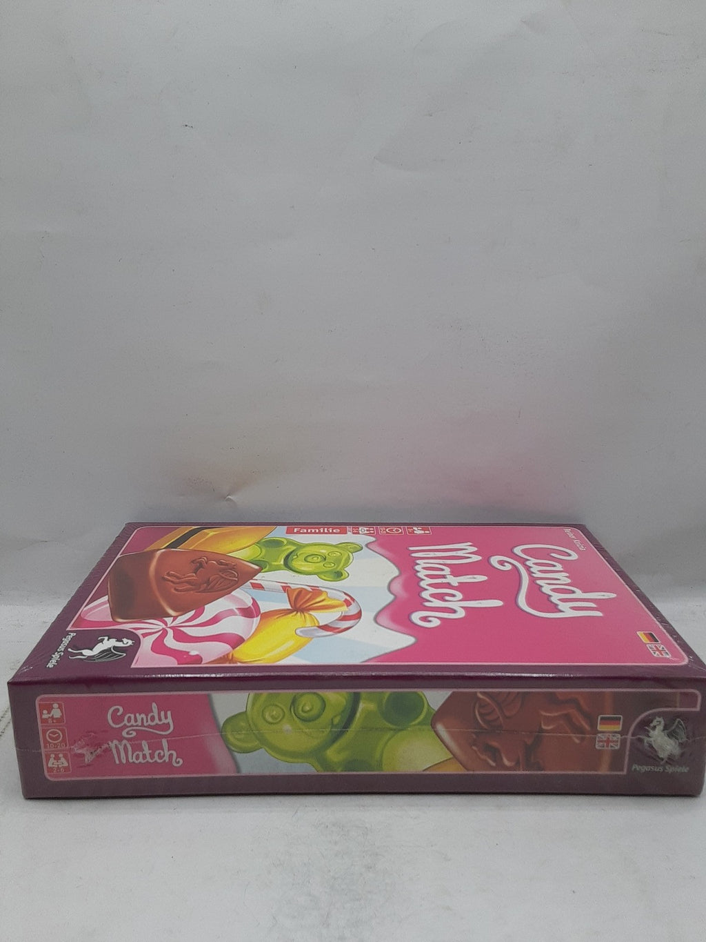 Pegasus Spiele - Candy Match Board Game