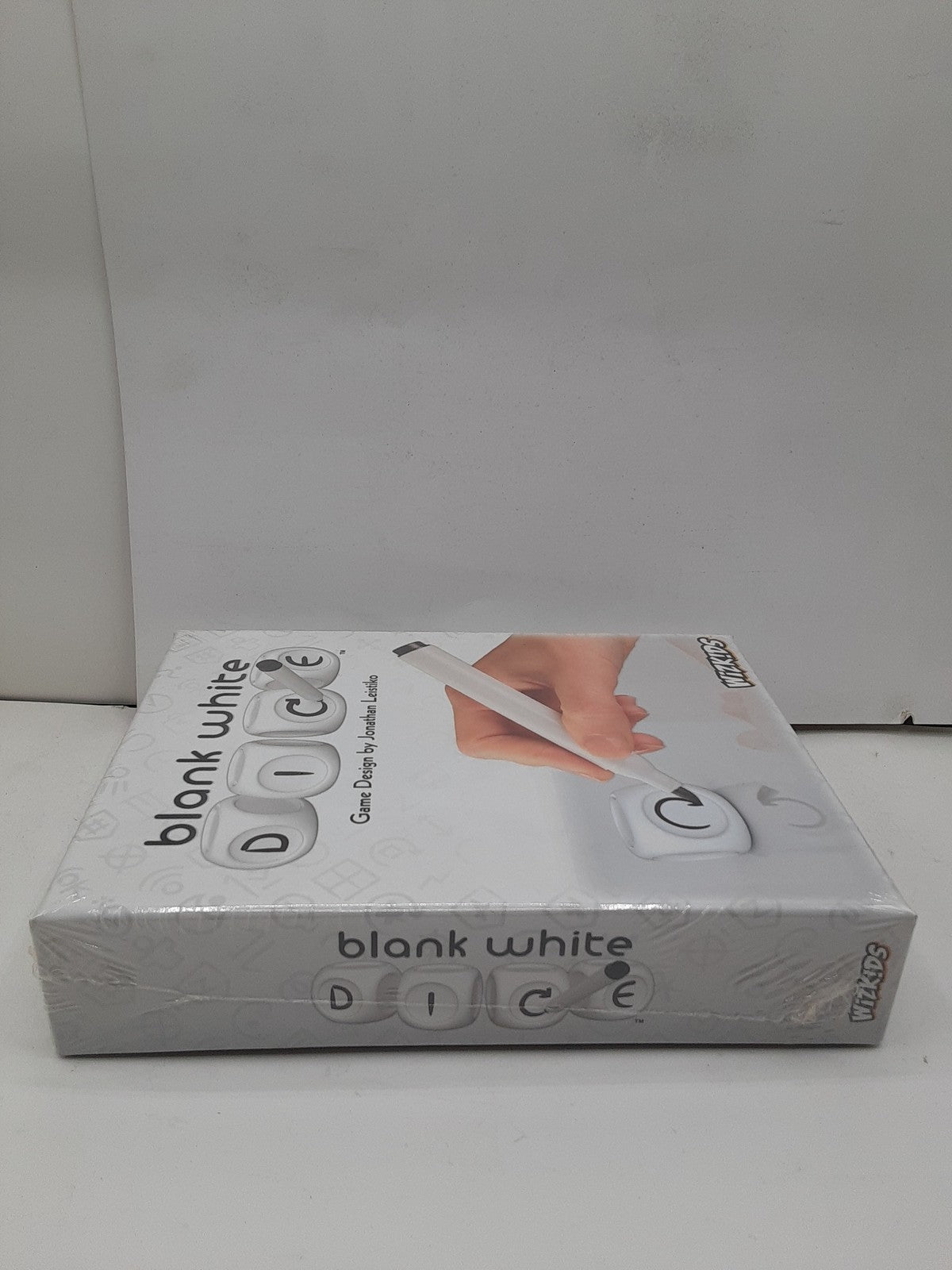 Blank White Dice Wizkids NECA