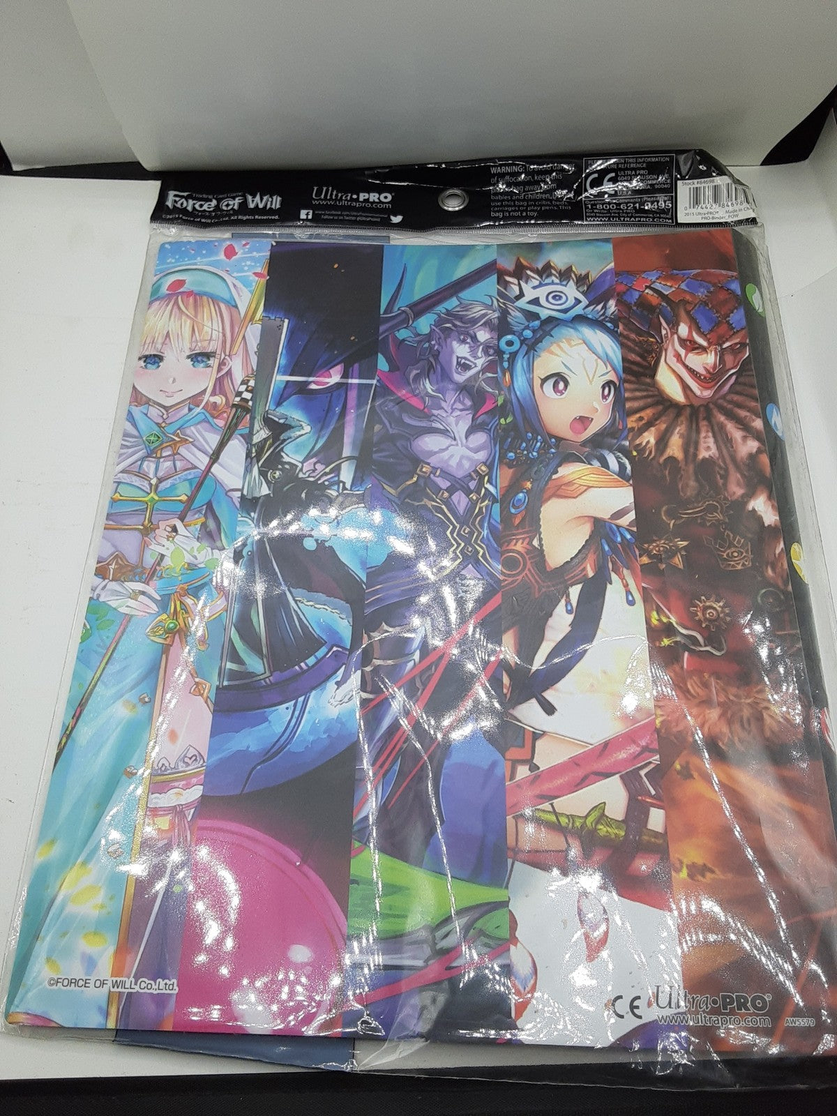 Ultra Pro Force Of Will Pro - Binder Holding 180 Cards