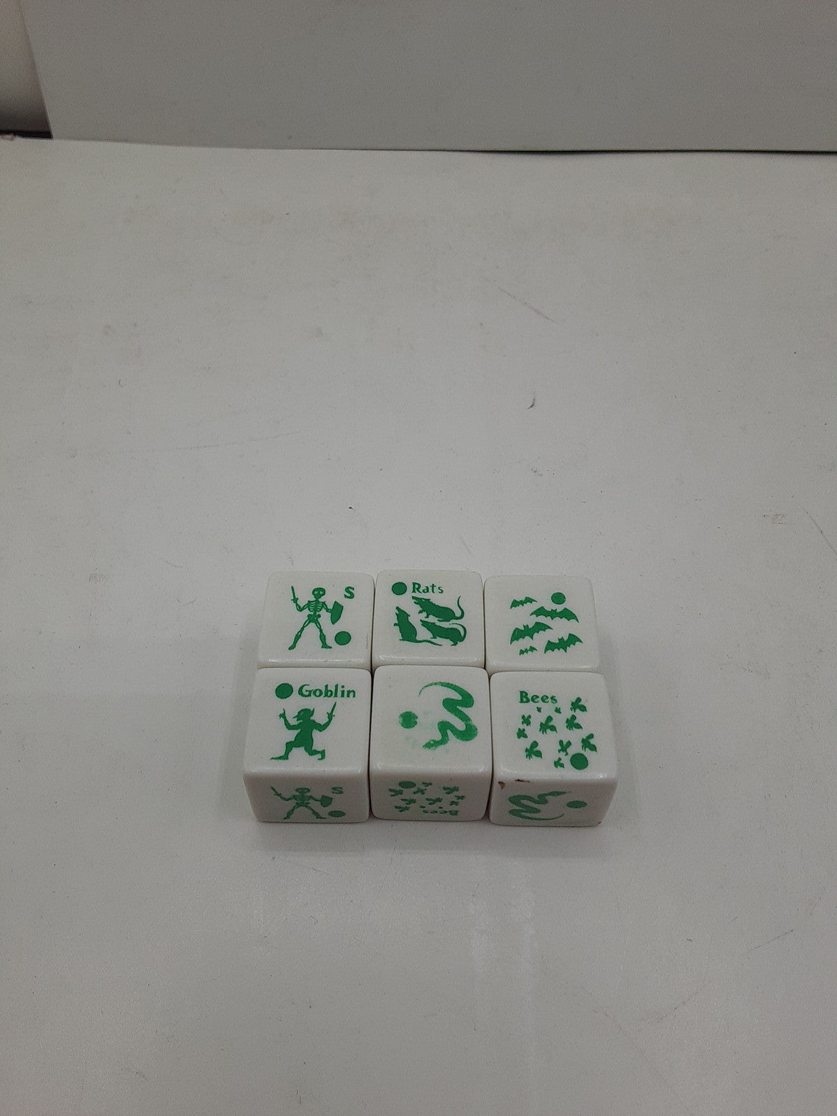 Vintage Flying Buffalo Monster Dice (Green) set of 6